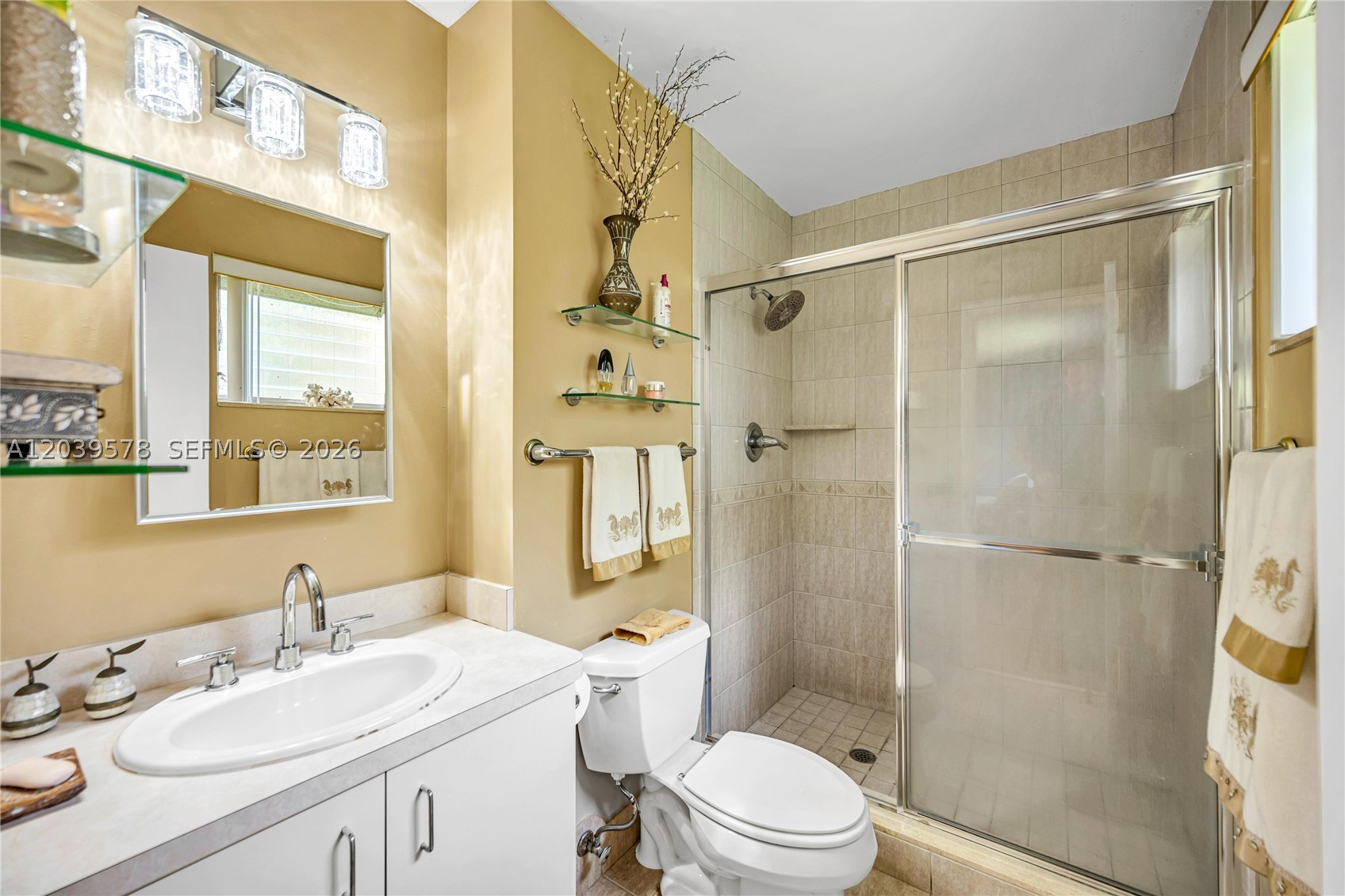 8701 SW 87th Ct Miami, FL 33173