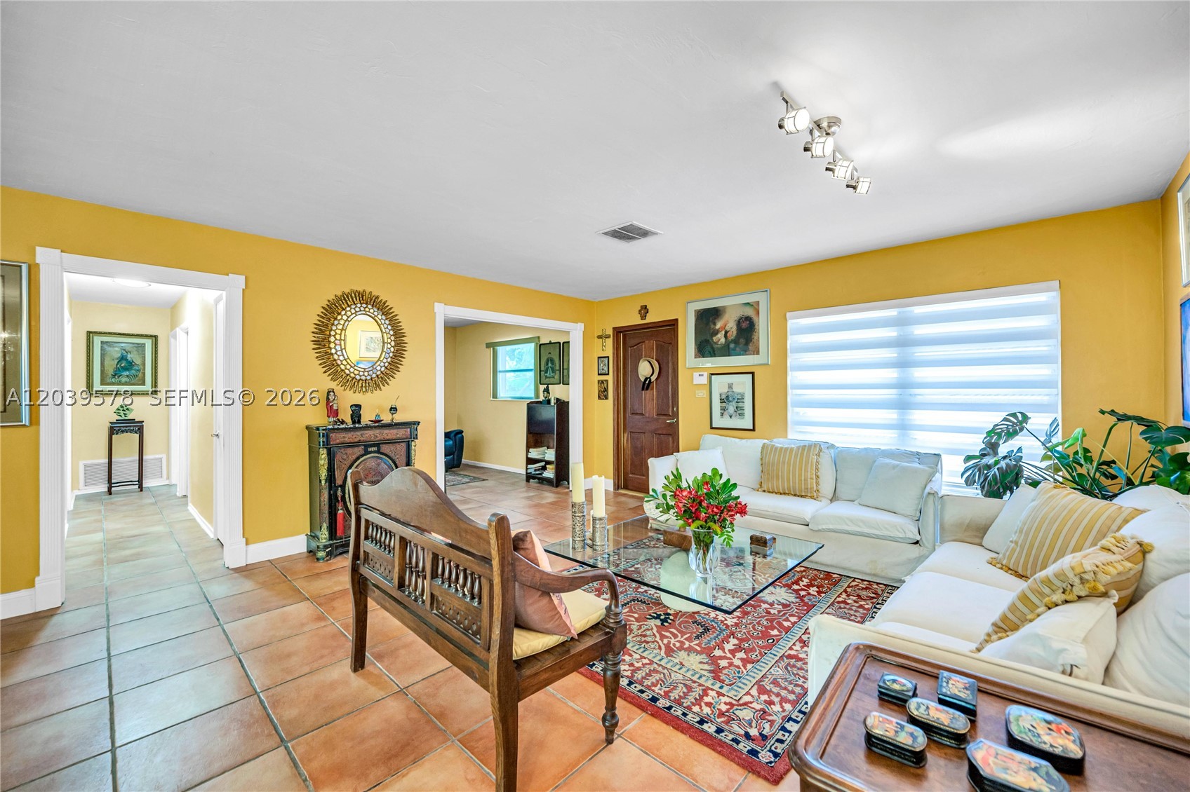 8701 SW 87th Ct Miami, FL 33173