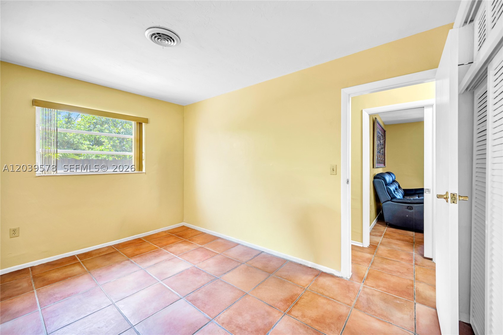 8701 SW 87th Ct Miami, FL 33173