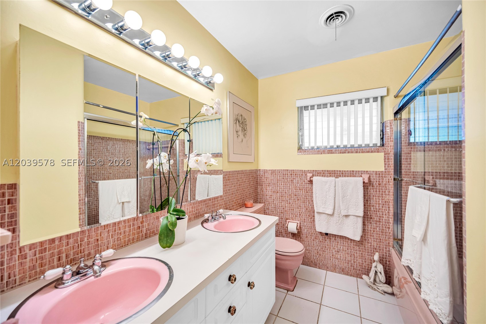 8701 SW 87th Ct Miami, FL 33173