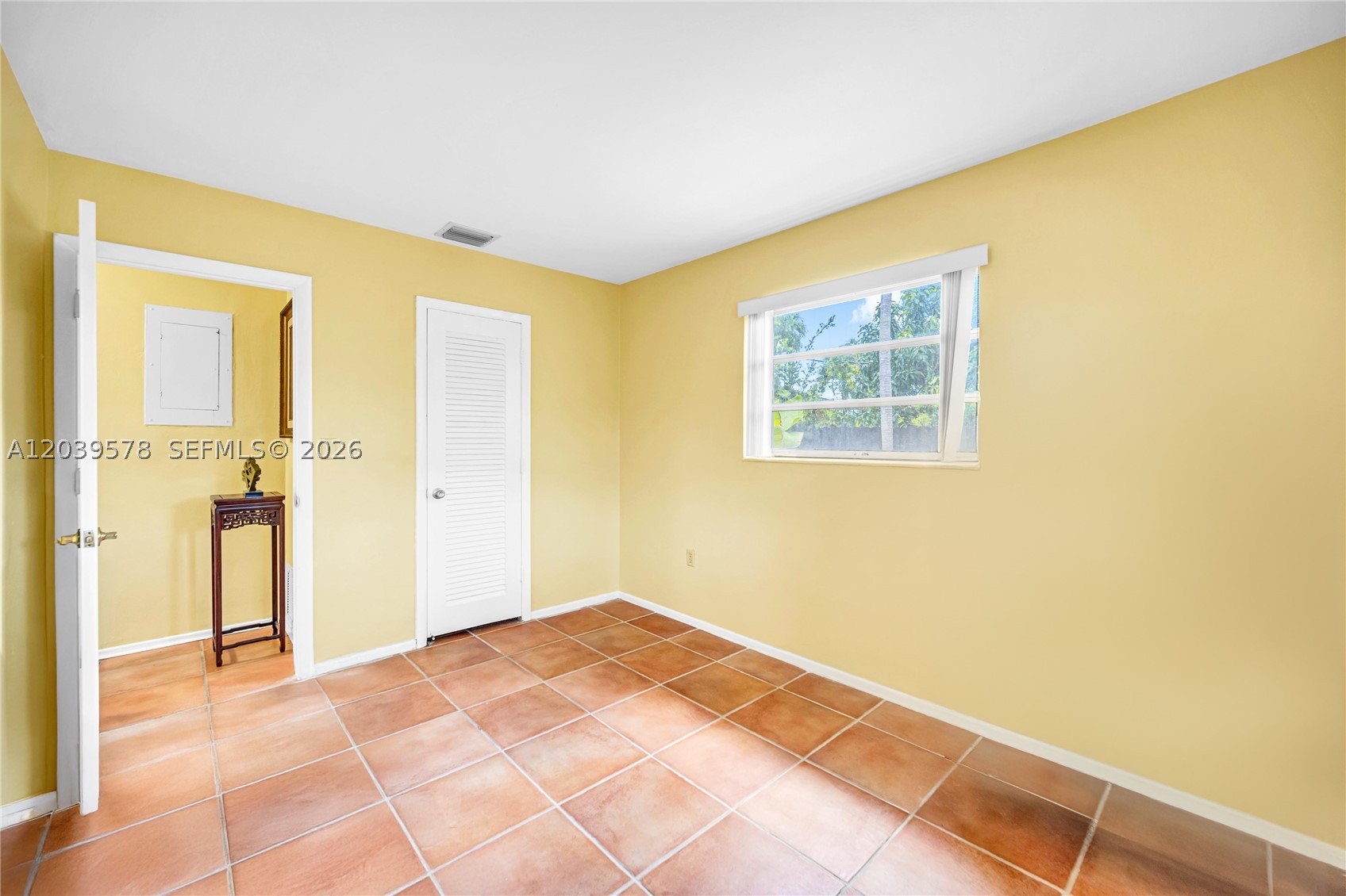 8701 SW 87th Ct Miami, FL 33173