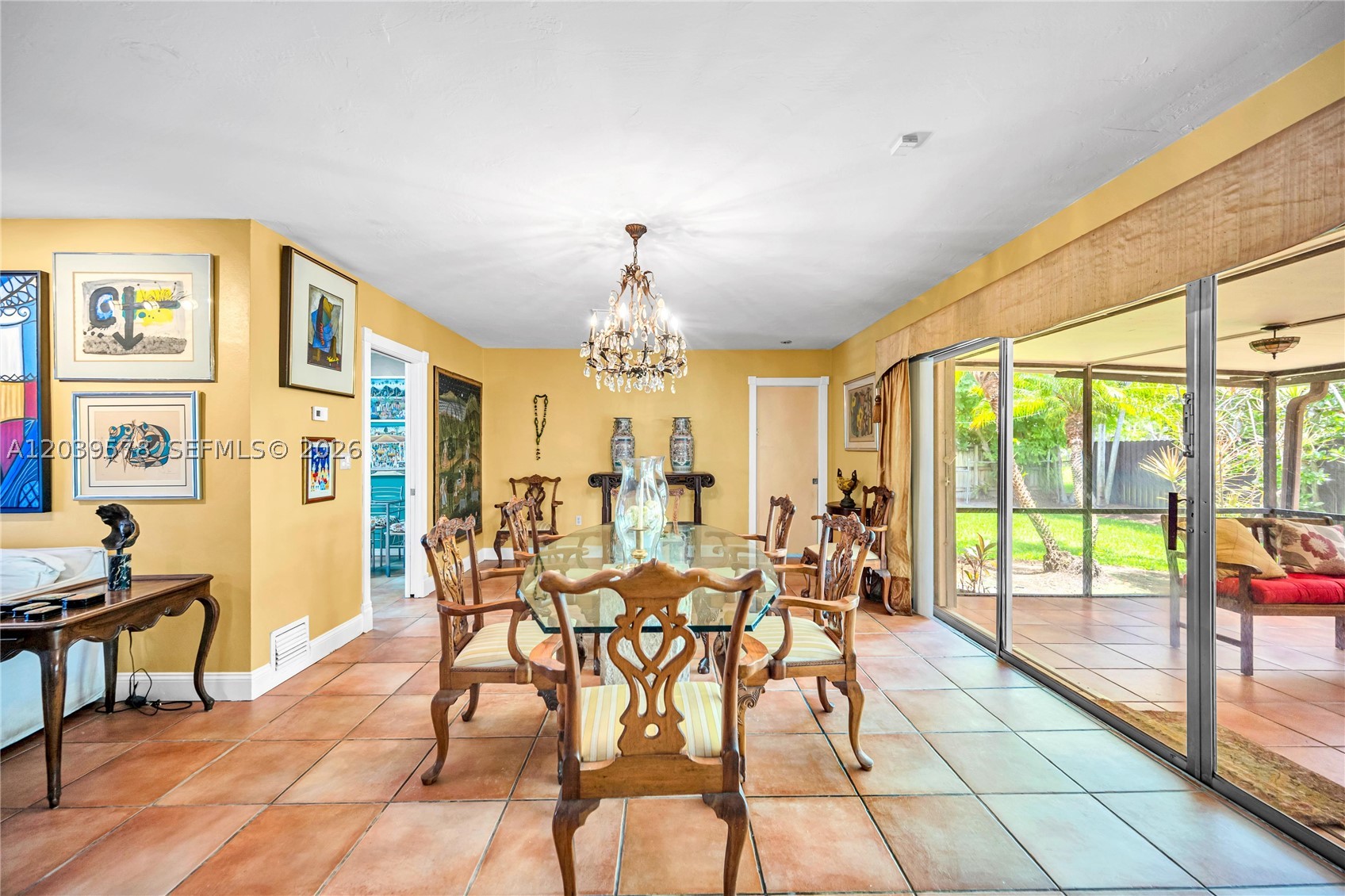 8701 SW 87th Ct Miami, FL 33173