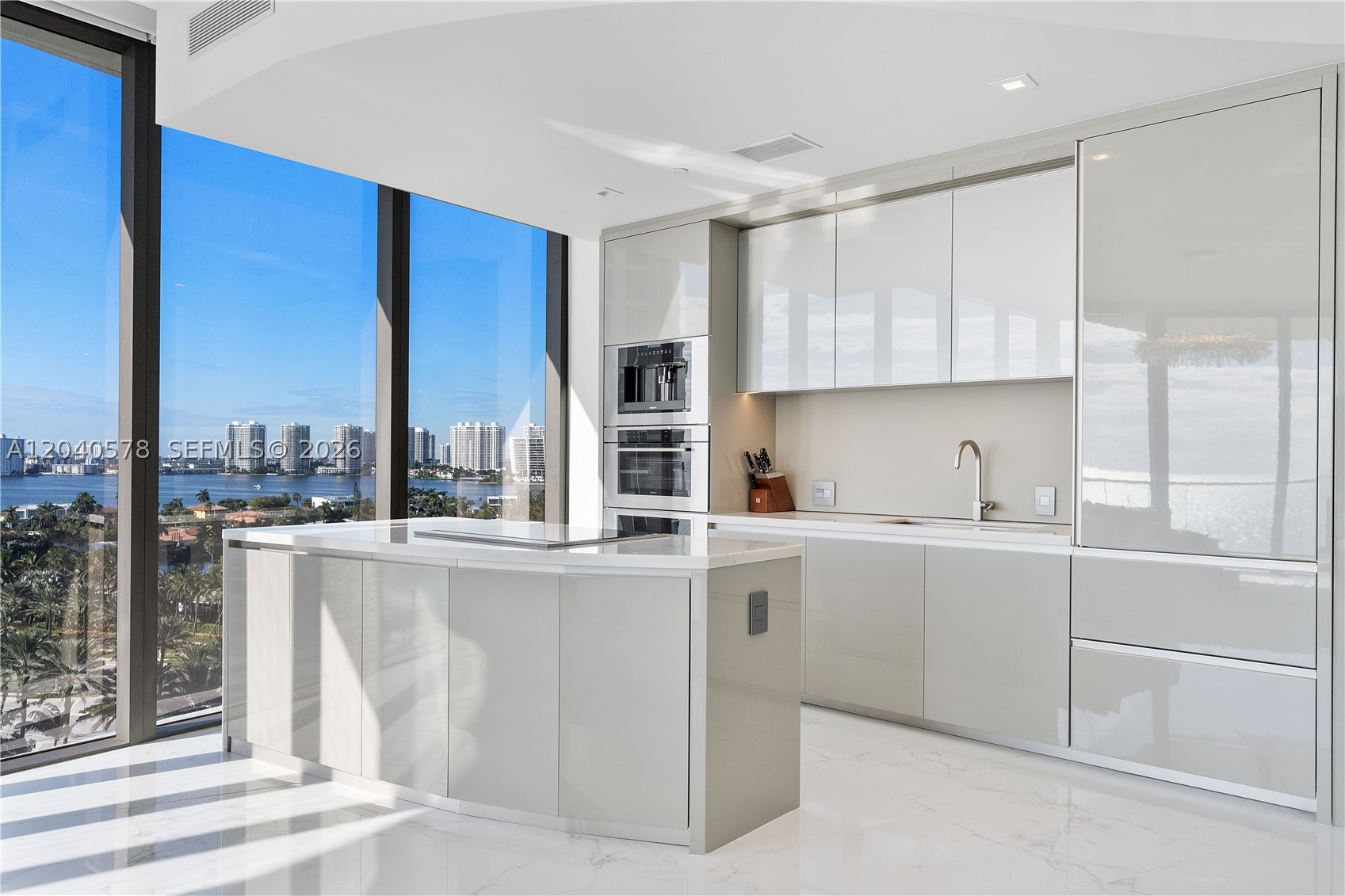 image Residences by Armani Casa3