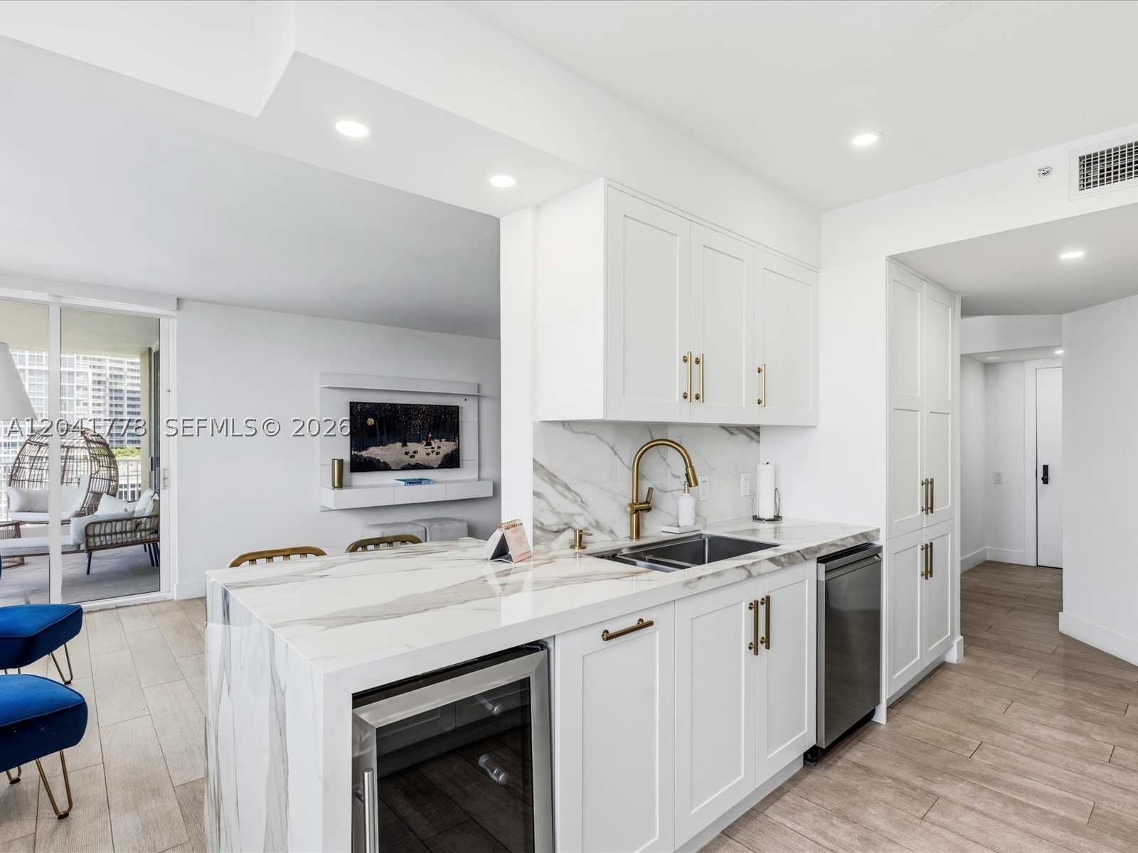 701 Brickell Key Blvd #1903 Miami, FL 33131