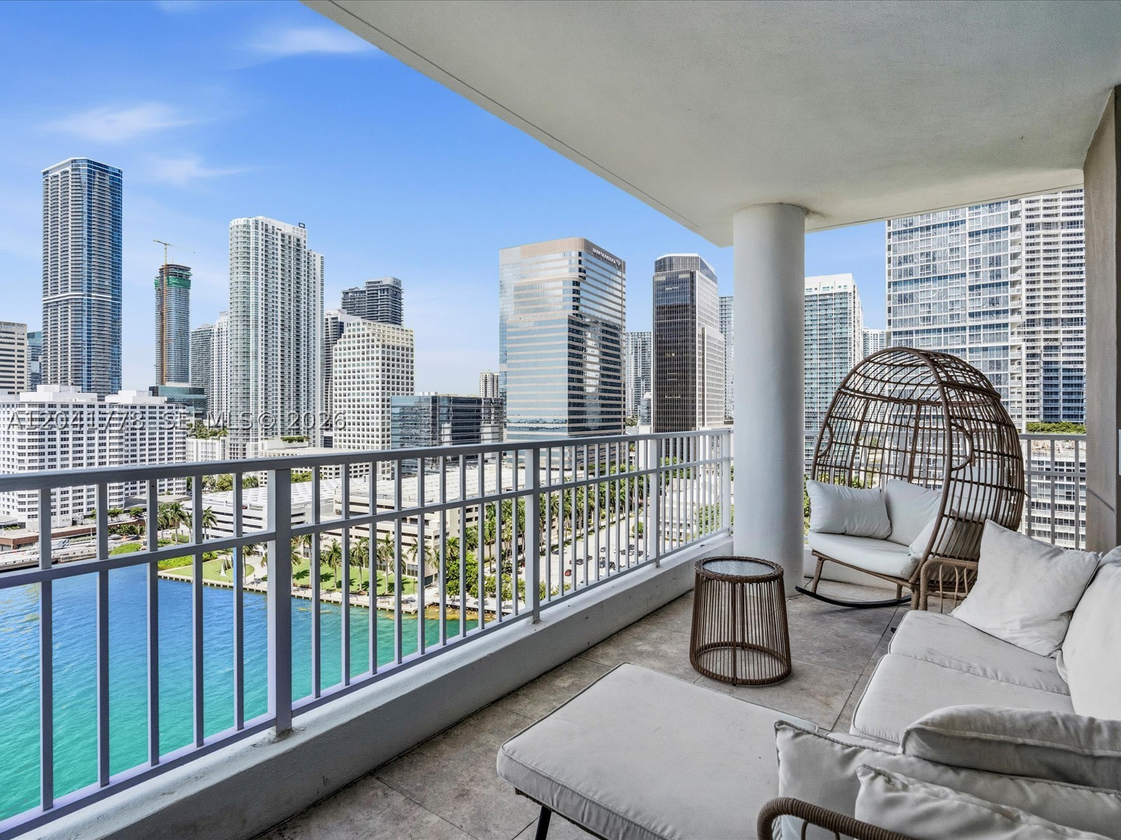 701 Brickell Key Blvd #1903 Miami, FL 33131