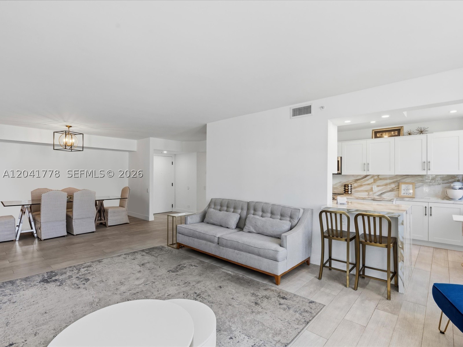 701 Brickell Key Blvd #1903 Miami, FL 33131
