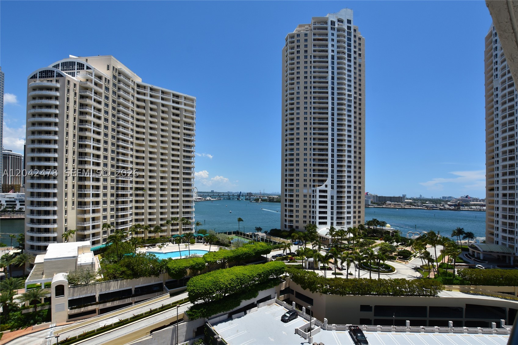 540 Brickell Key Dr #1513 Miami, FL 33131