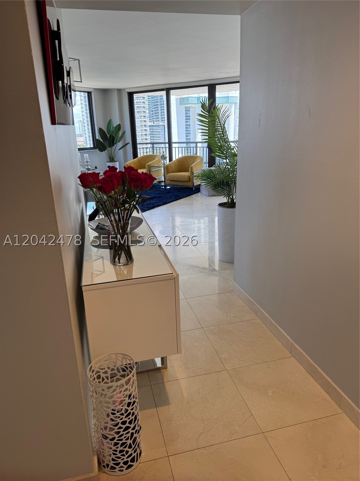 540 Brickell Key Dr #1513 Miami, FL 33131