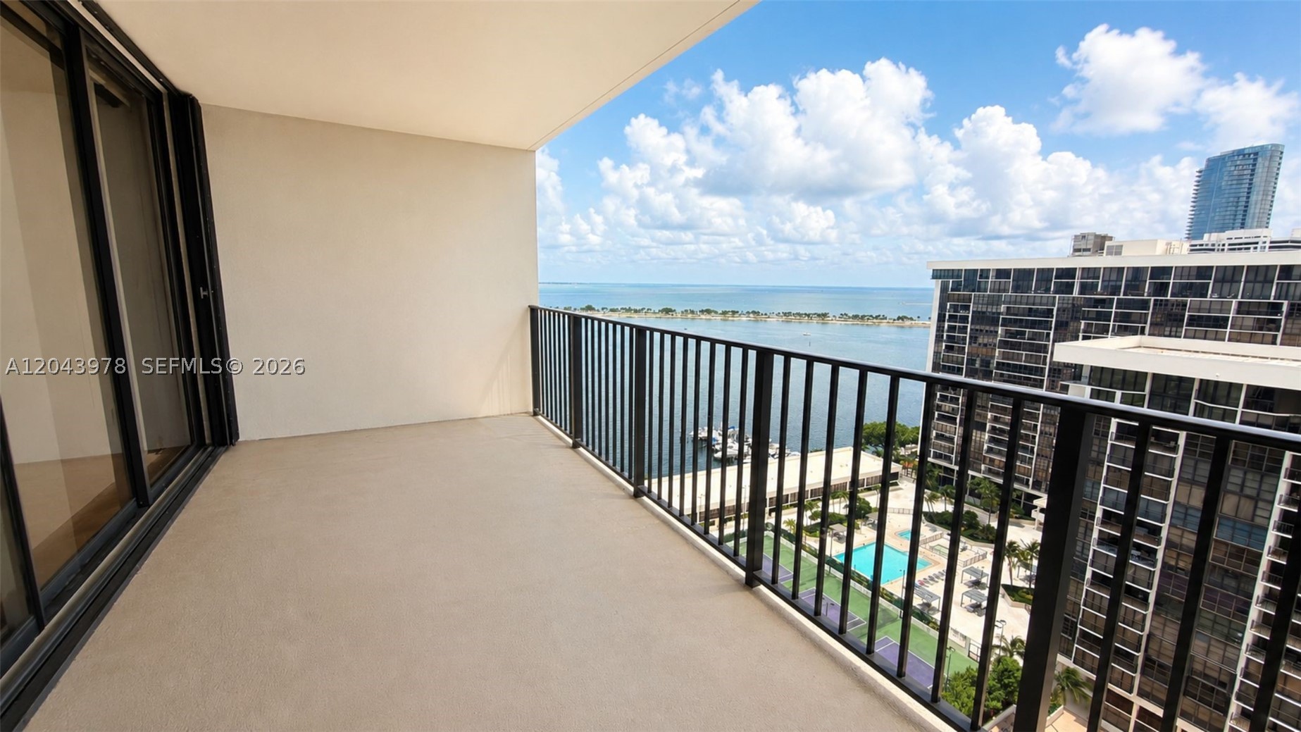 1901 Brickell Ave #B2203 Miami, FL 33129