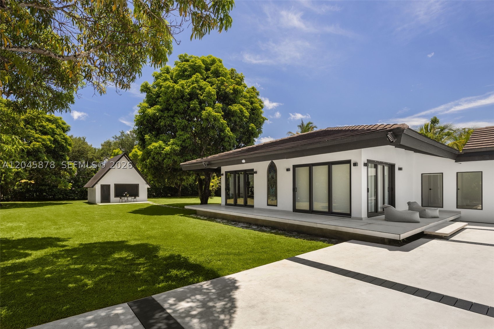 8960 SW 118th St Miami, FL 33176