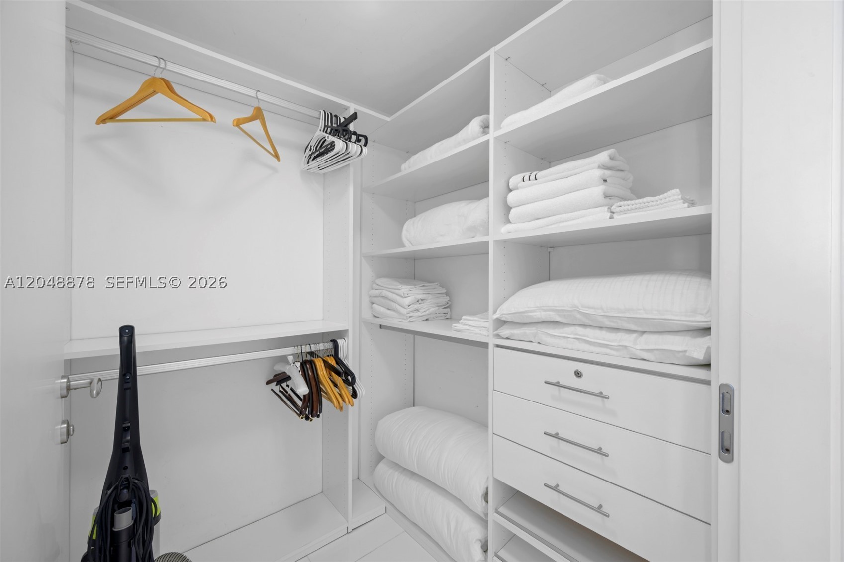 image Epic Residences11