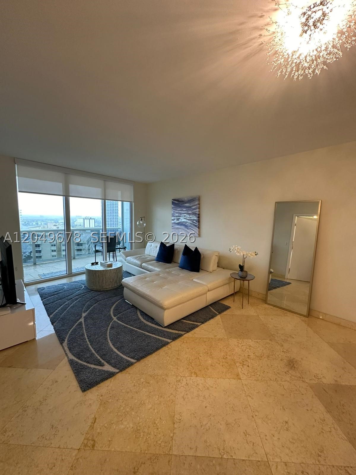 image Beach Club 316