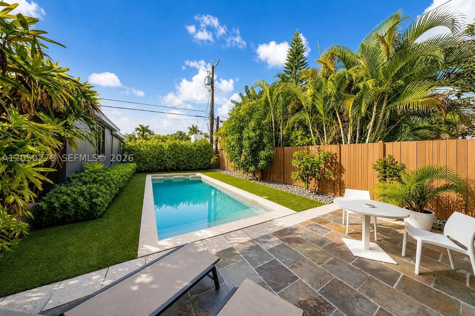 1548 Biarritz Dr Miami Beach, FL 33141
