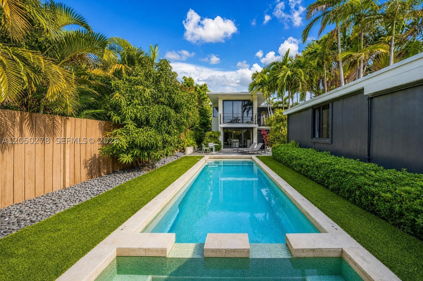 1548 Biarritz Dr Miami Beach, FL 33141
