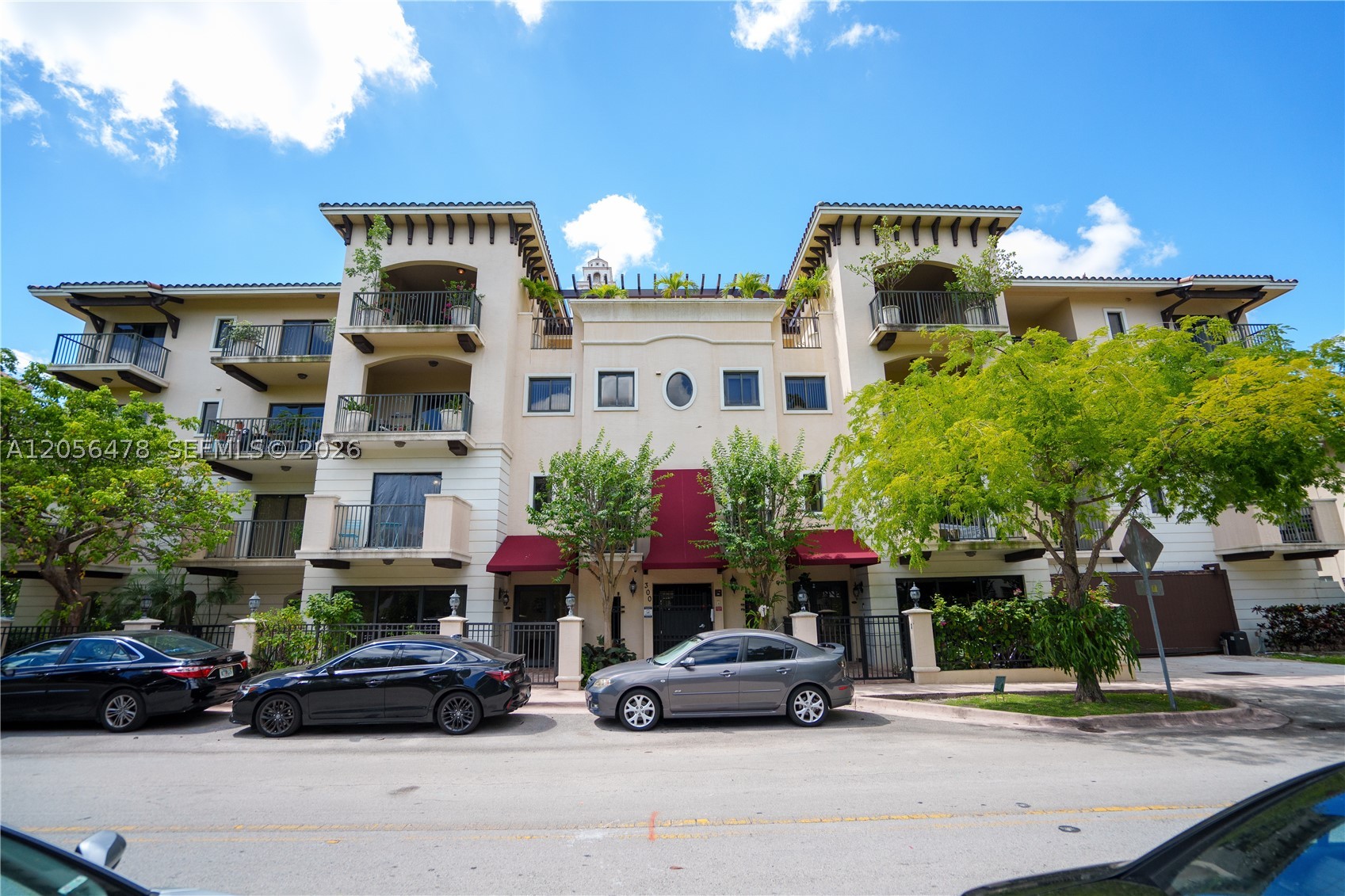 300 Majorca Ave #PH-404