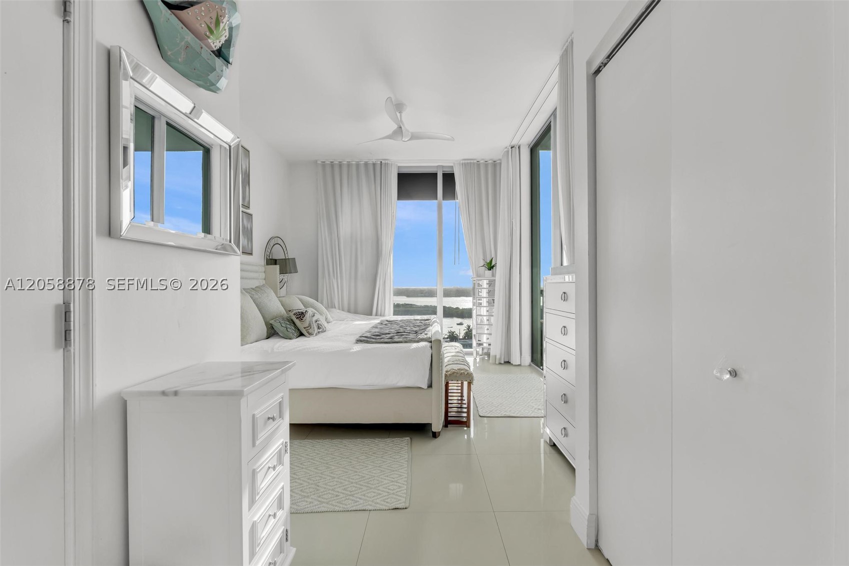 image Eloquence on the Bay26