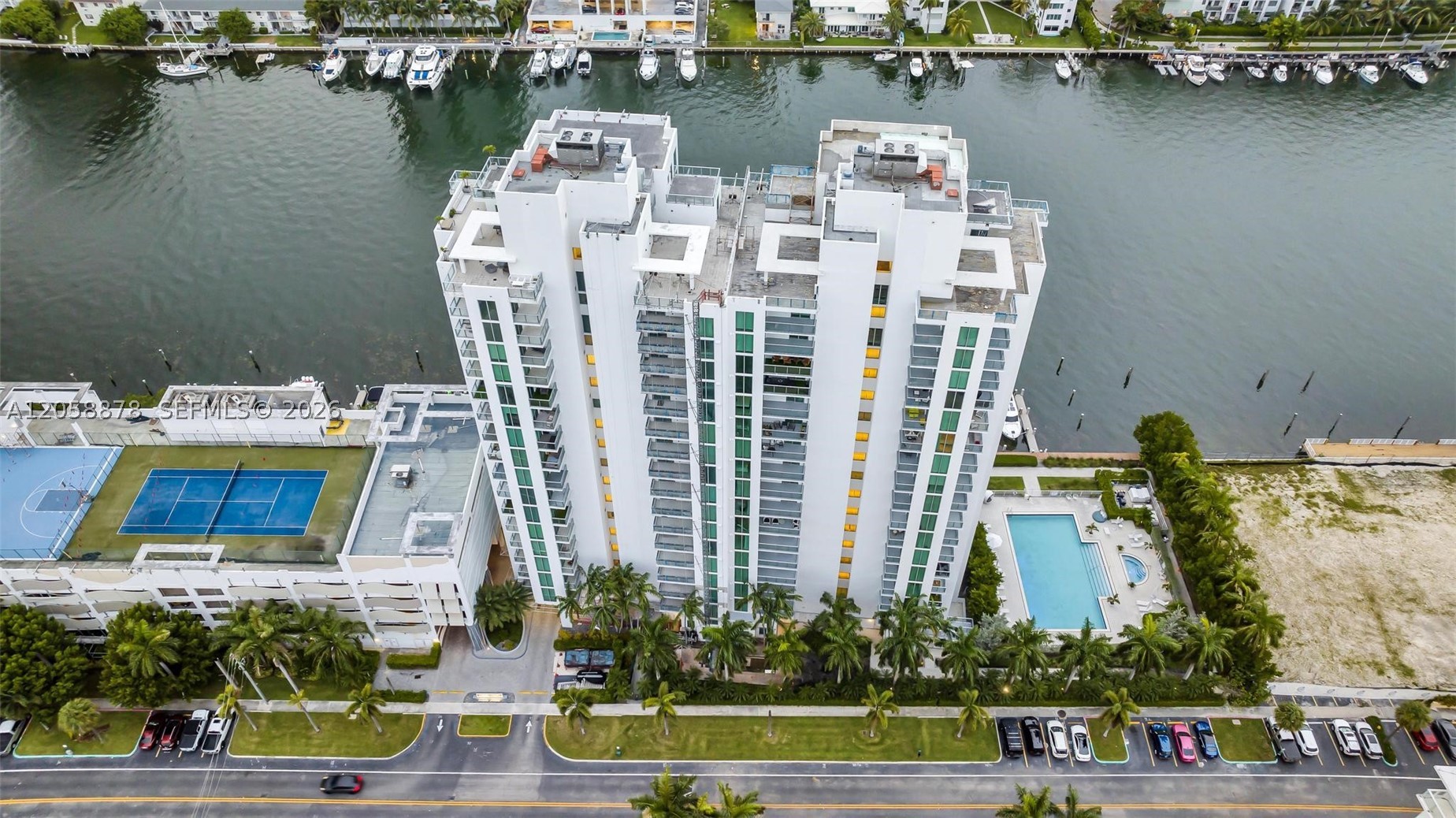 image Eloquence on the Bay60