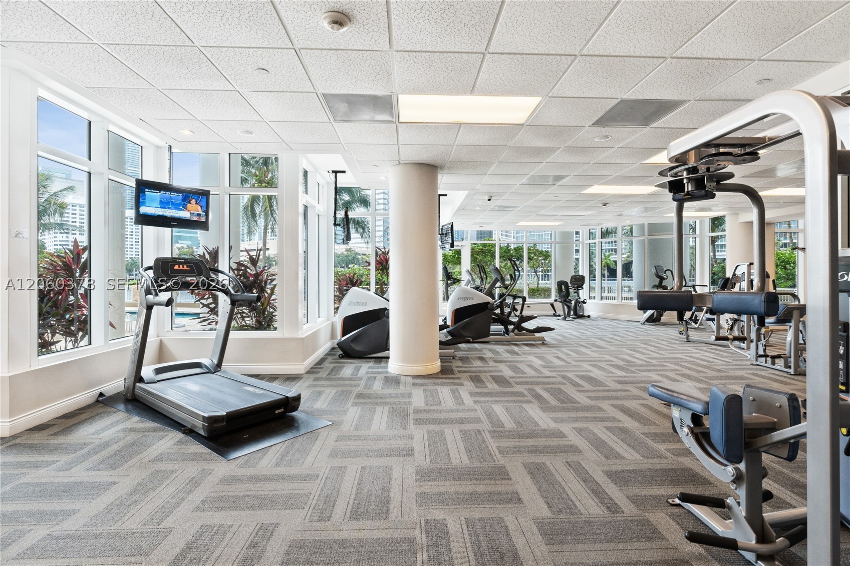 image Courts Brickell Key23