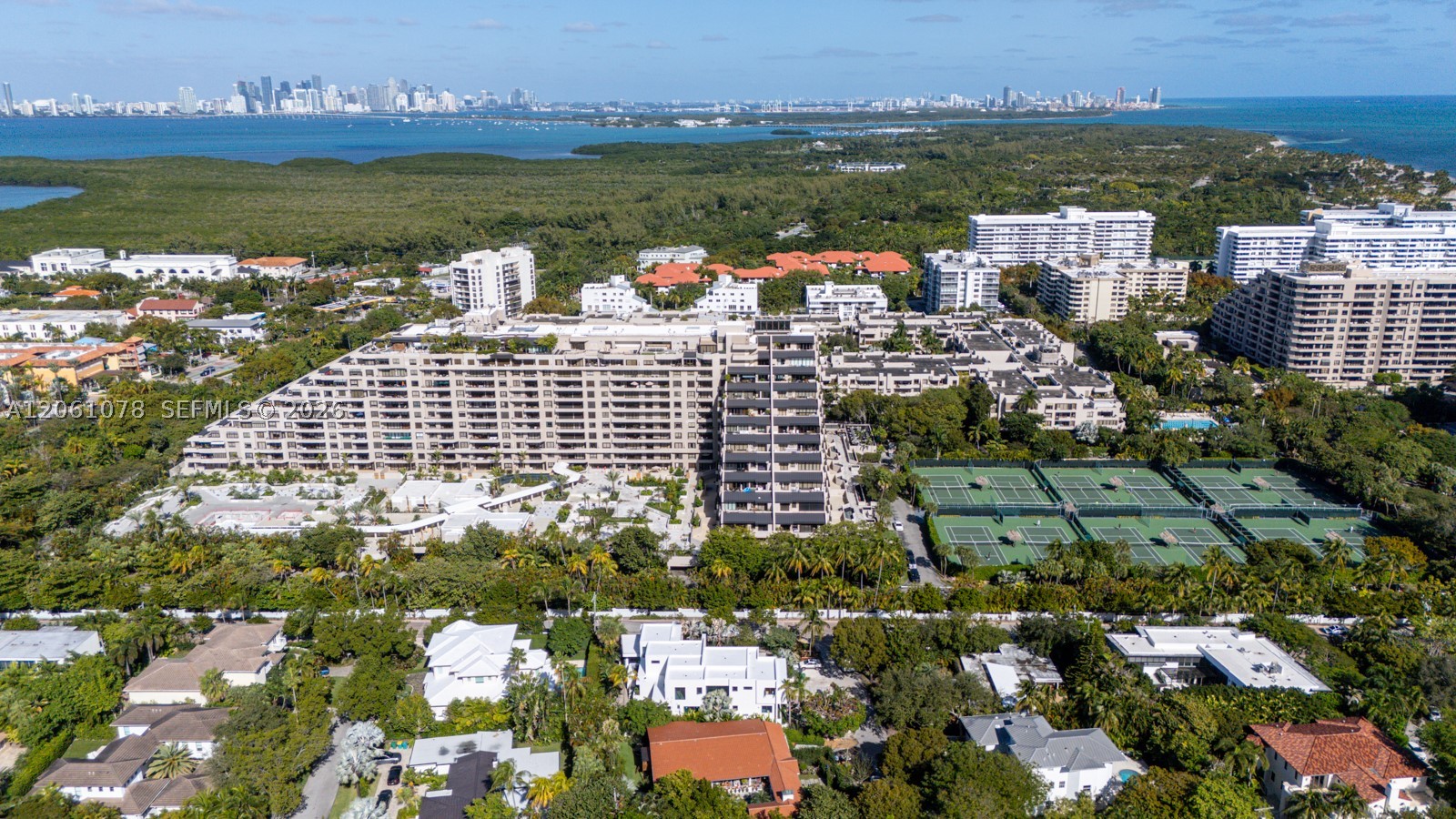 image Emerald Bay at Key Colony30