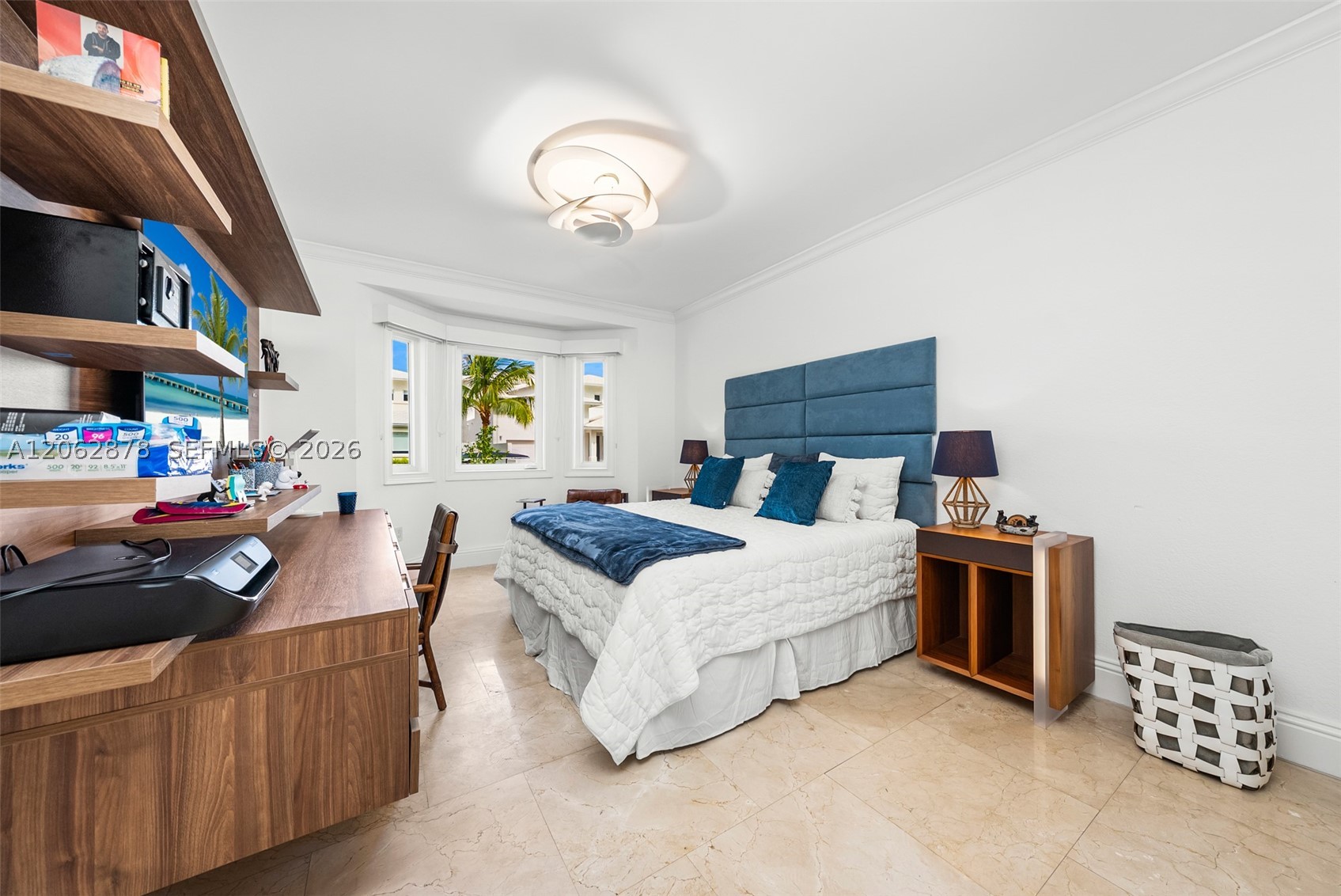 6 Coconut Ln Key Biscayne, FL 33149
