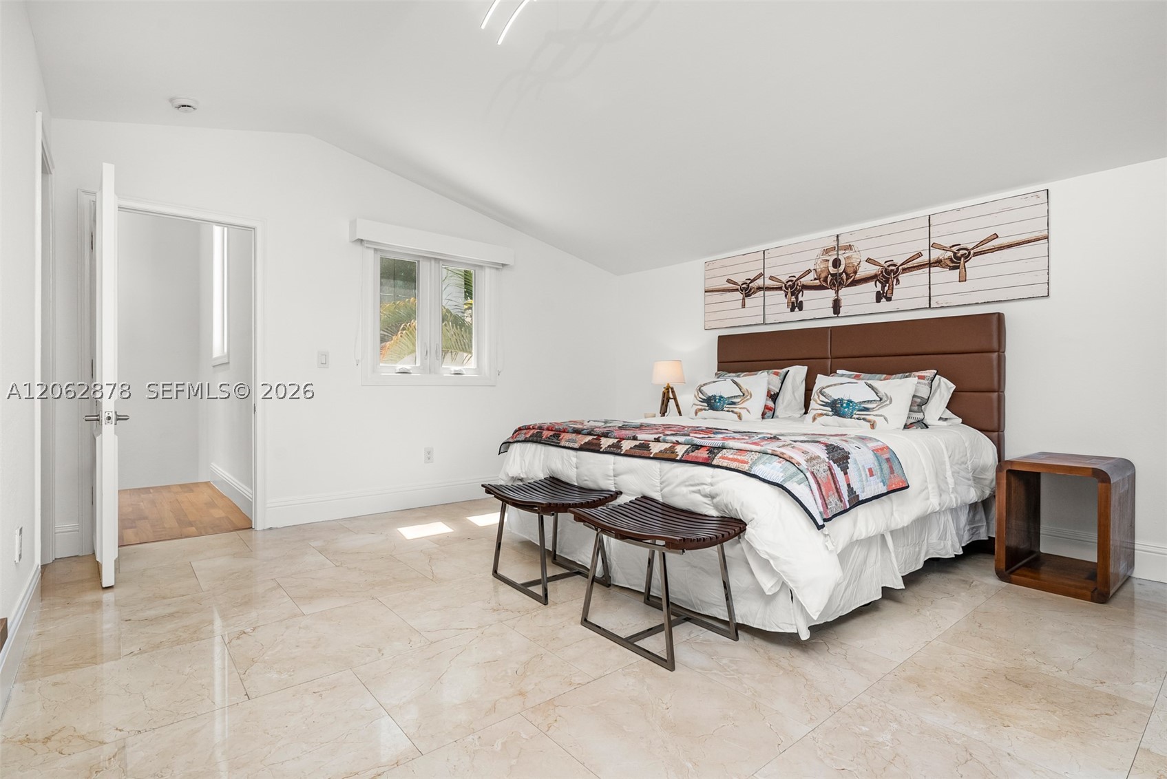 6 Coconut Ln Key Biscayne, FL 33149