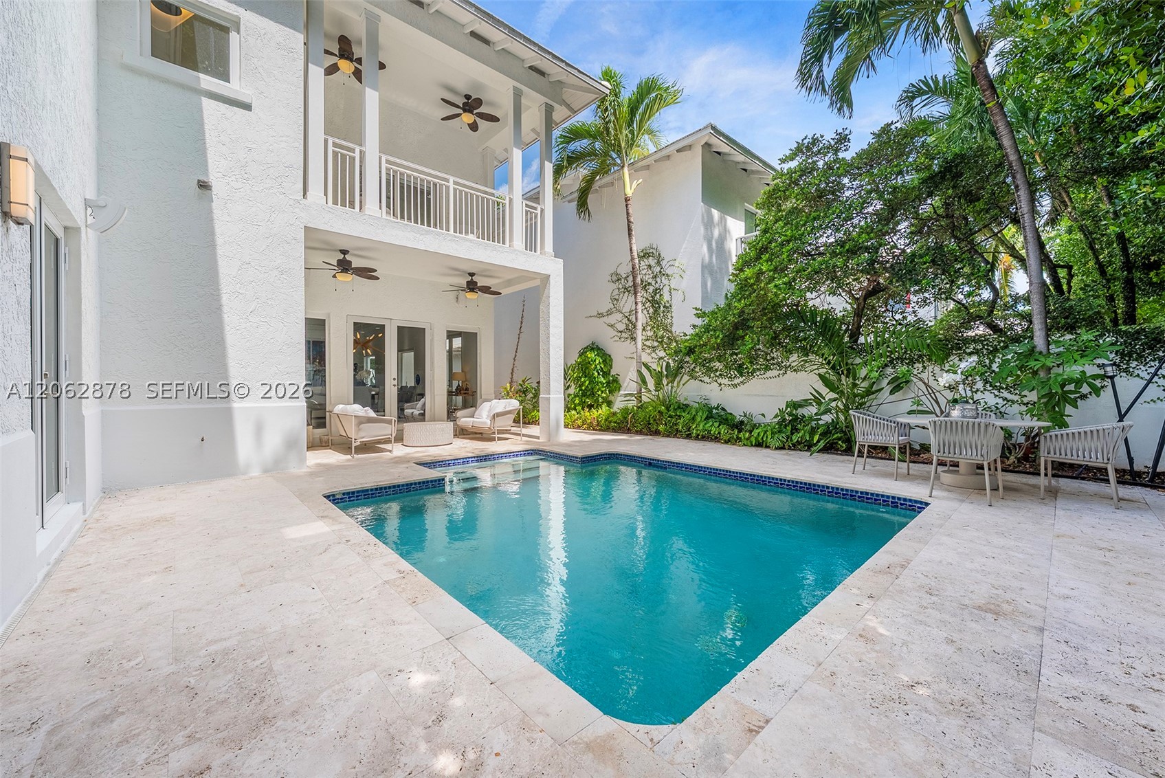 6 Coconut Ln Key Biscayne, FL 33149