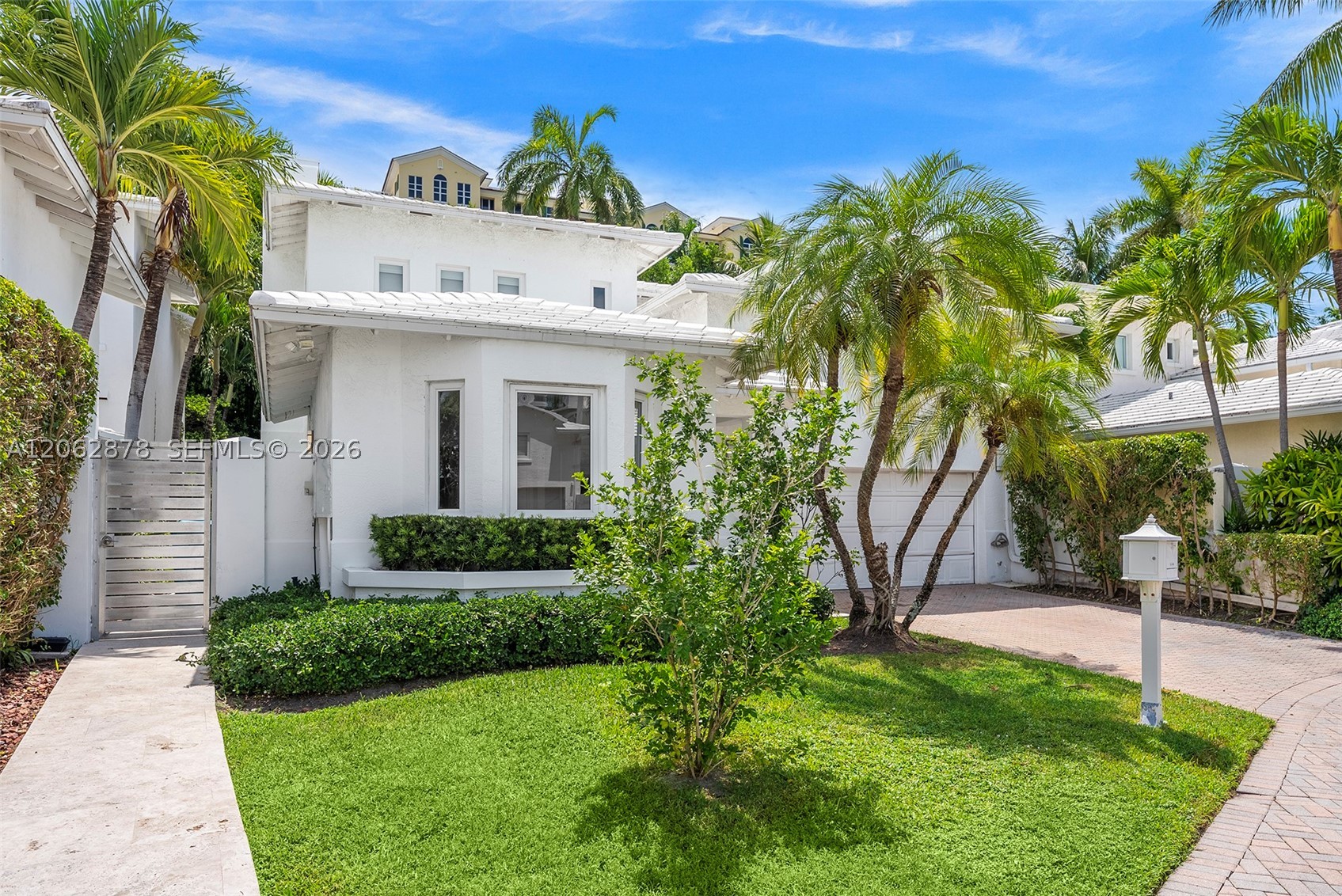 6 Coconut Ln Key Biscayne, FL 33149