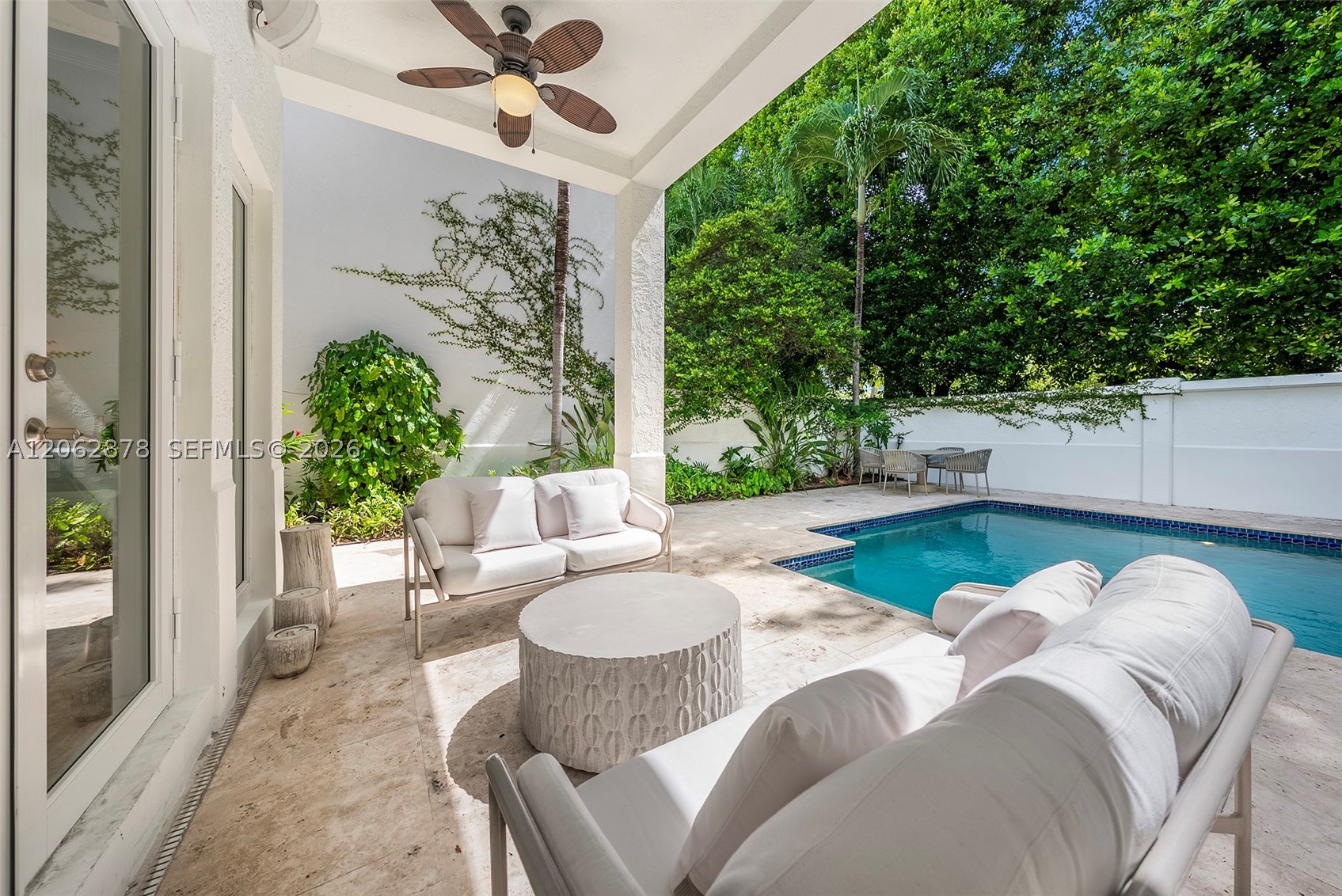 6 Coconut Ln Key Biscayne, FL 33149