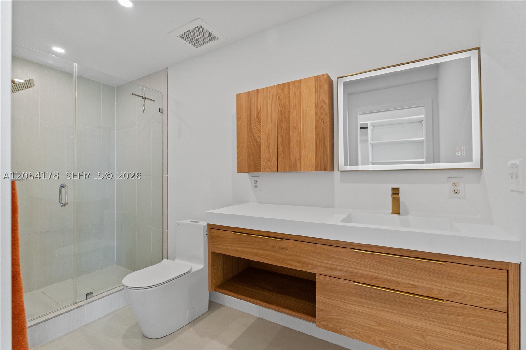 image Midblock25