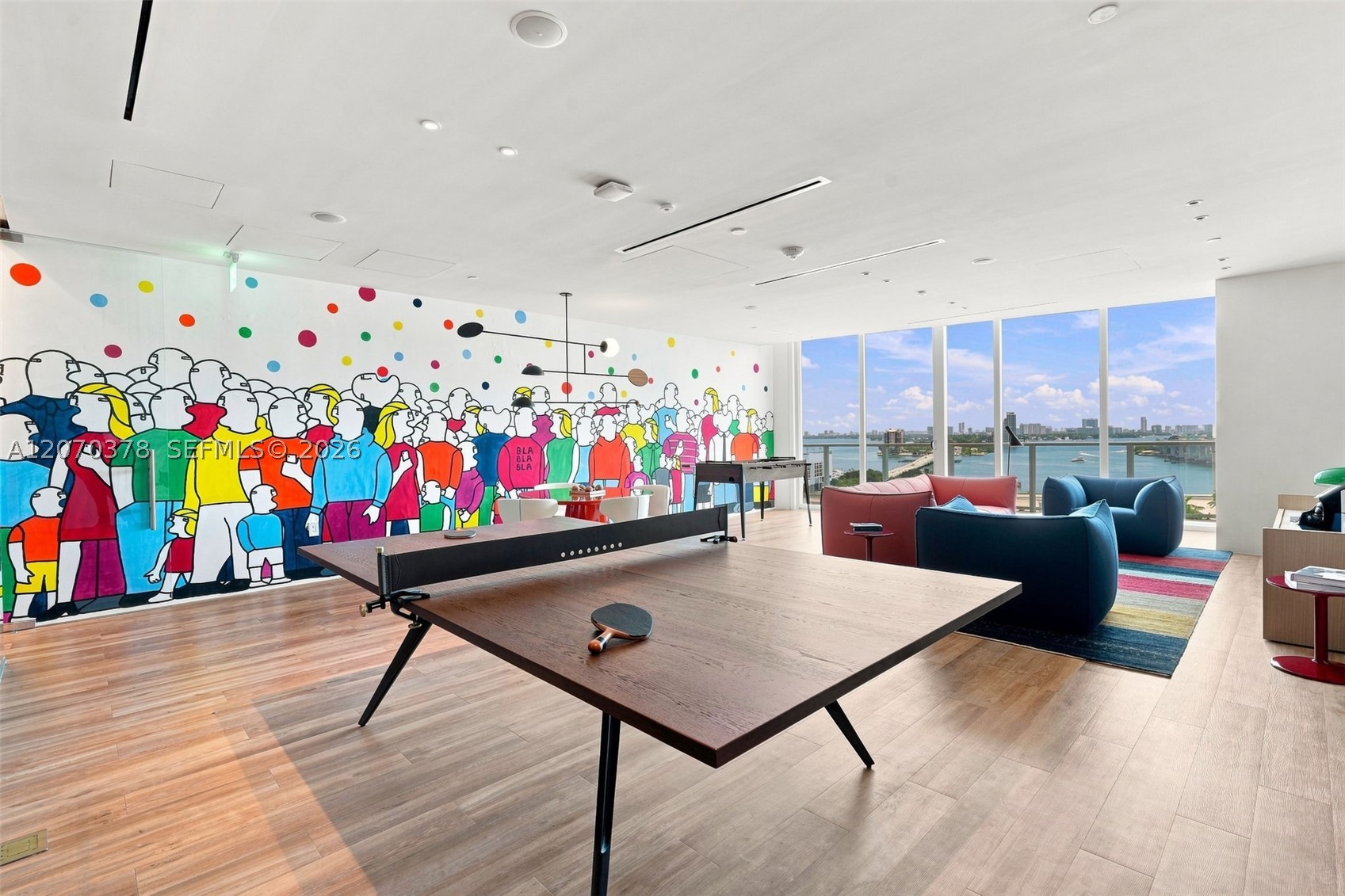 1400 Biscayne Blvd #1605 Miami, FL 33132