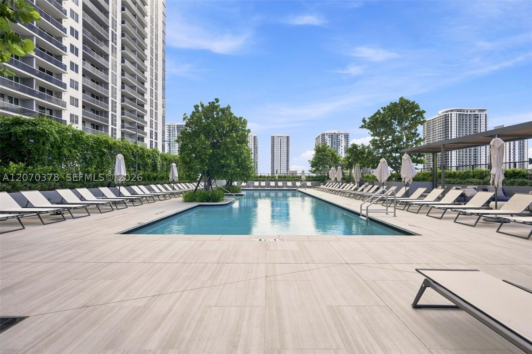 1400 Biscayne Blvd #1605 Miami, FL 33132