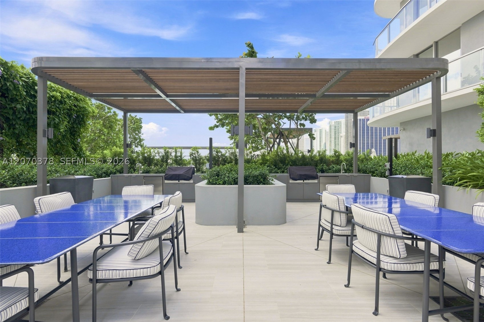 1400 Biscayne Blvd #1605 Miami, FL 33132