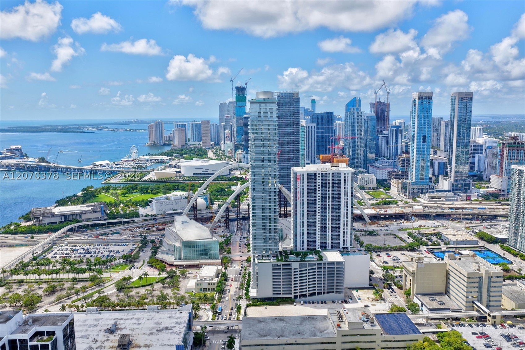 1400 Biscayne Blvd #1605 Miami, FL 33132