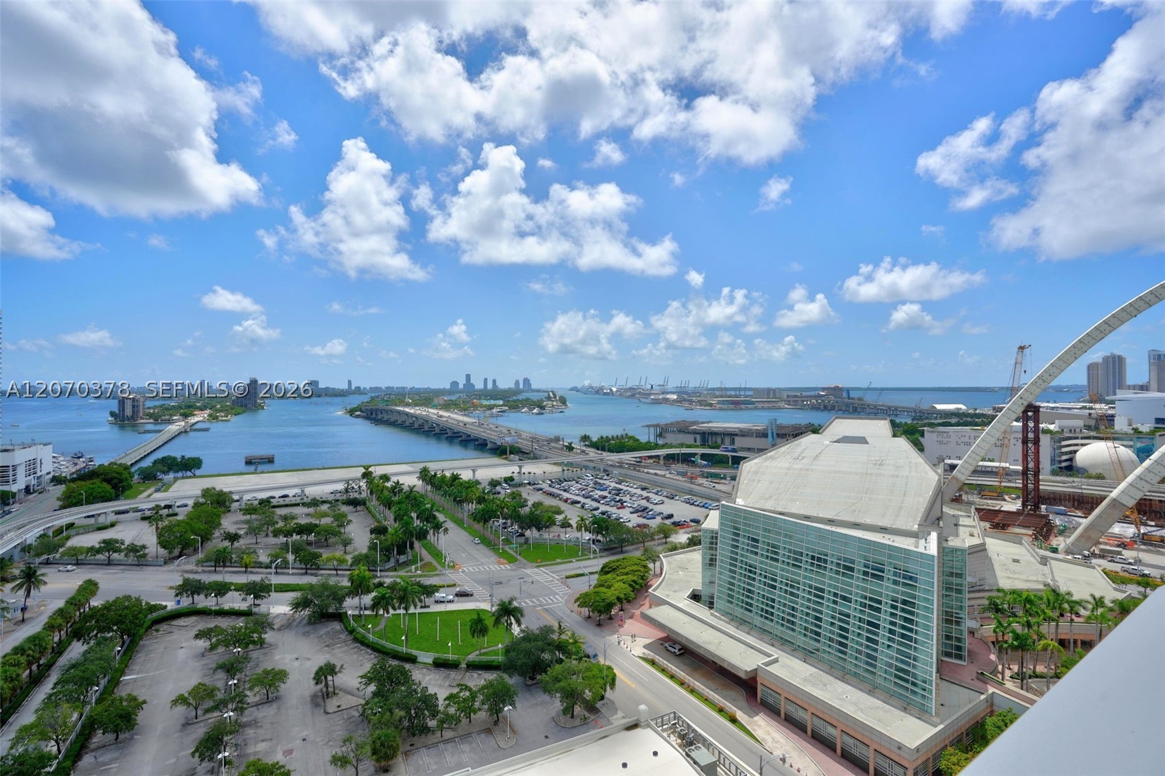 1400 Biscayne Blvd #1605 Miami, FL 33132