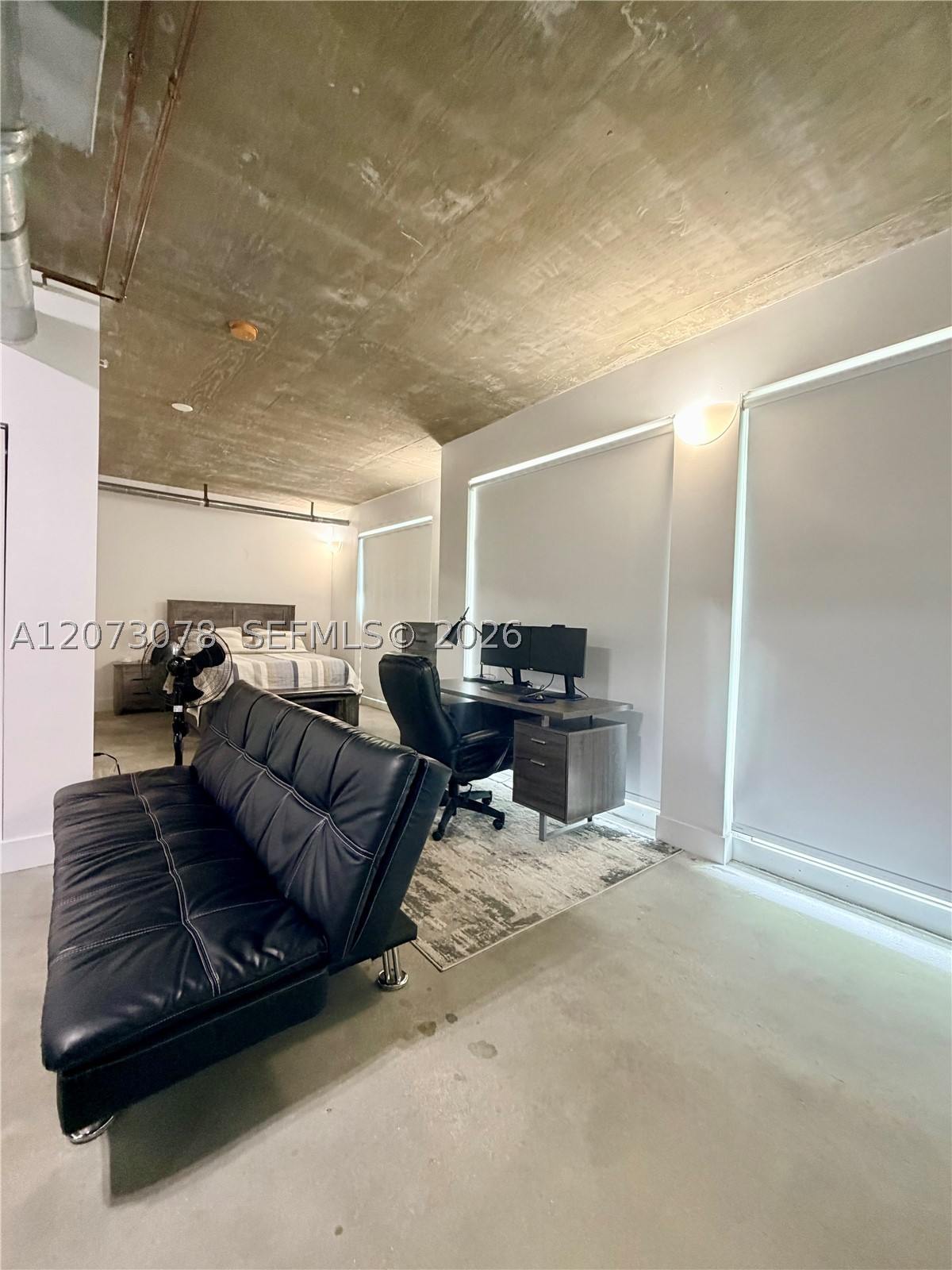 455 NE 25th St #4D