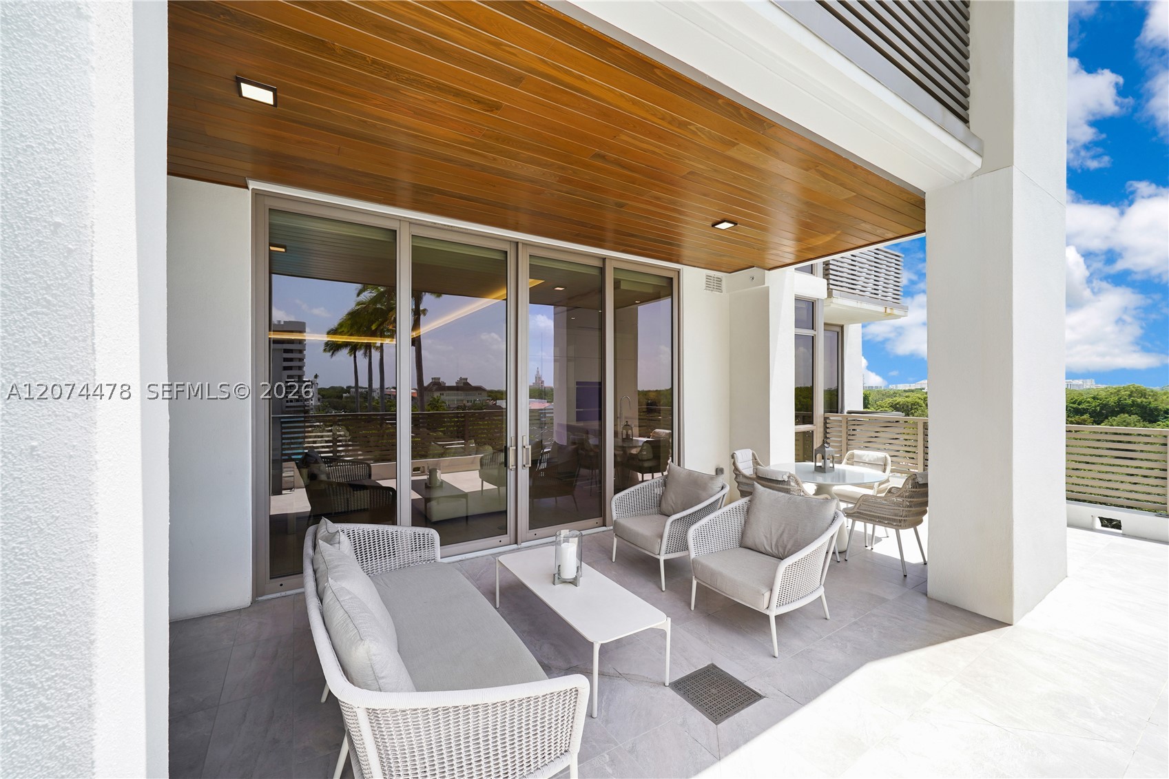 515 Valencia Ave #601 Coral Gables, FL 33134