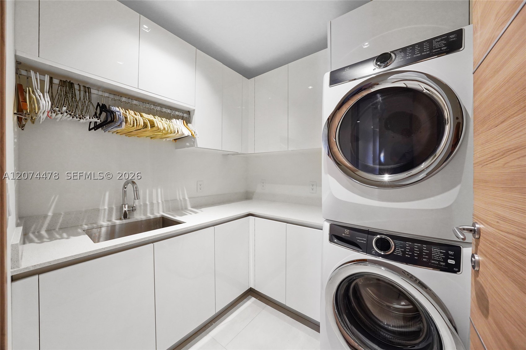 515 Valencia Ave #601 Coral Gables, FL 33134