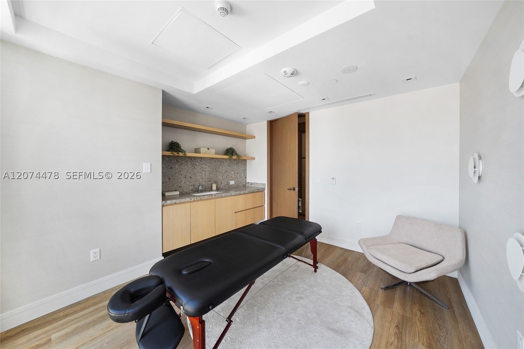 515 Valencia Ave #601 Coral Gables, FL 33134
