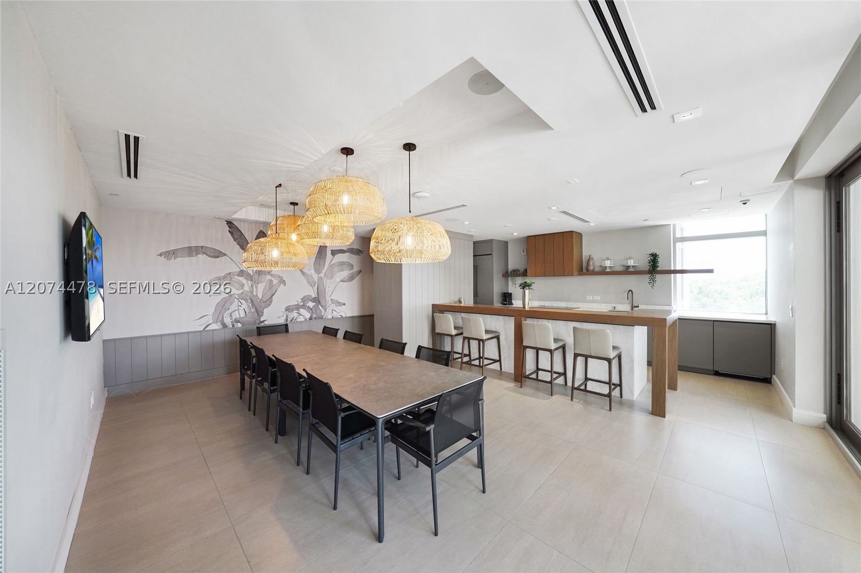 515 Valencia Ave #601 Coral Gables, FL 33134