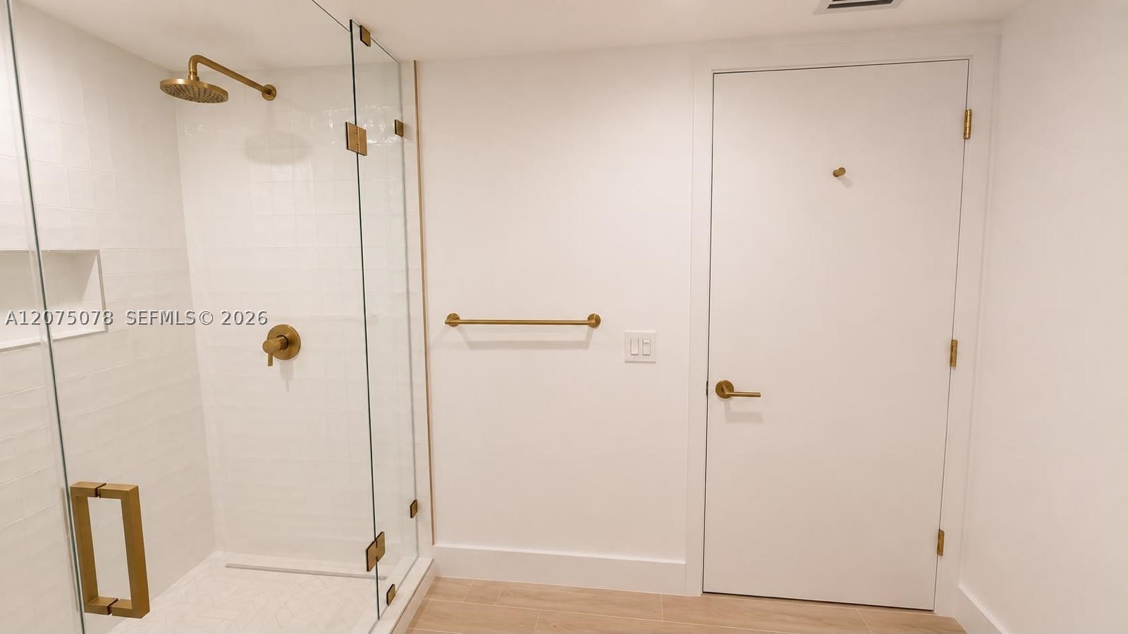 90 NE 32nd St #920 Miami Beach, FL 33127