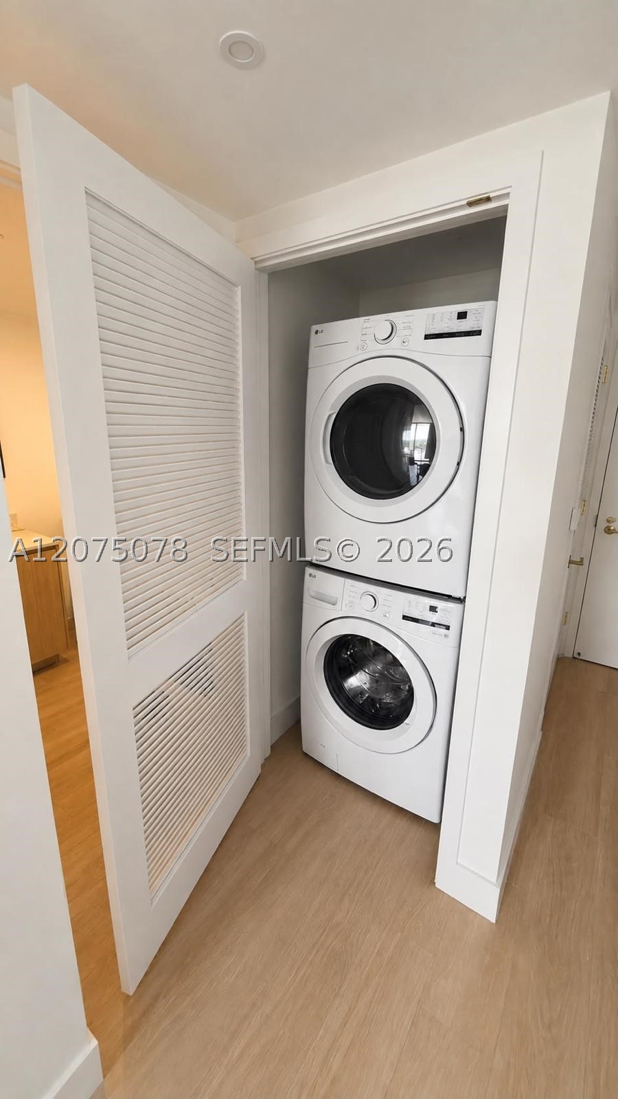 90 NE 32nd St #920 Miami Beach, FL 33127