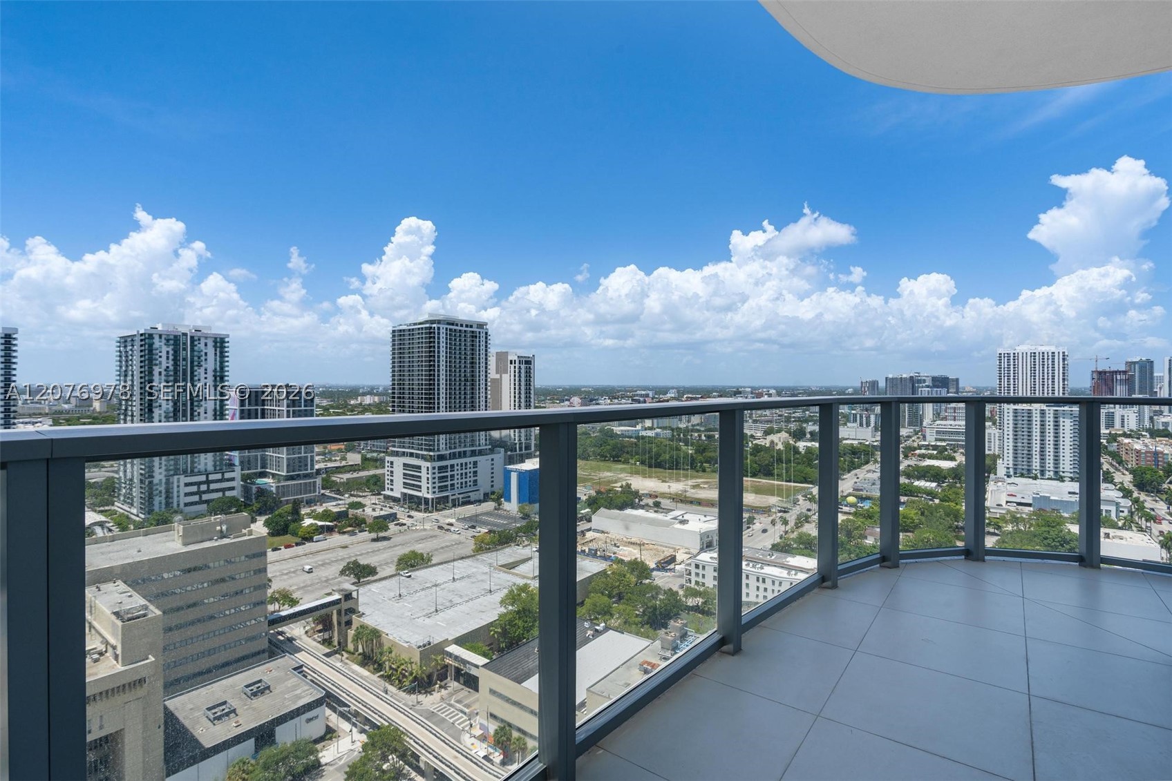 1400 Biscayne Blvd #2507 Miami, FL 33132