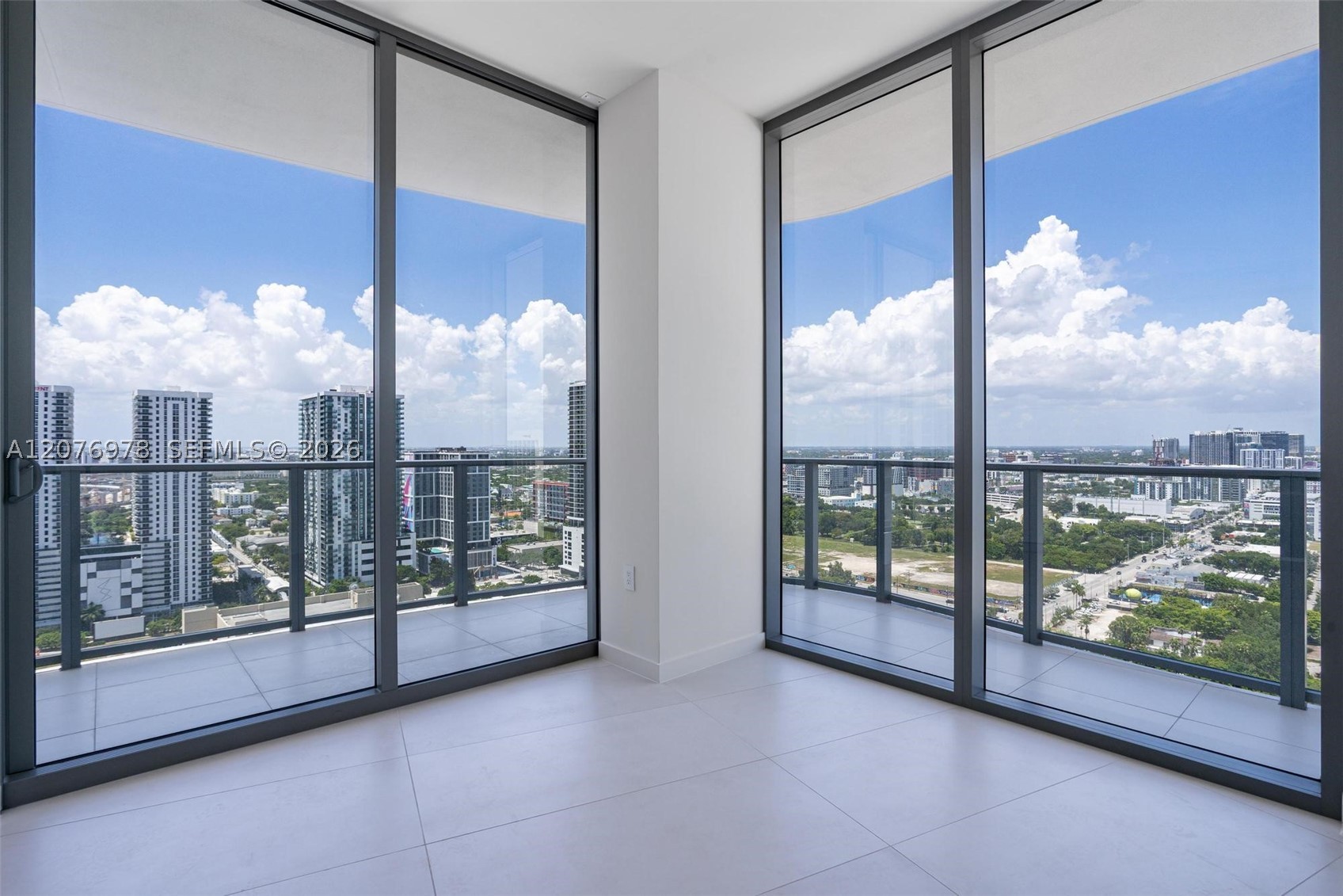 1400 Biscayne Blvd #2507 Miami, FL 33132
