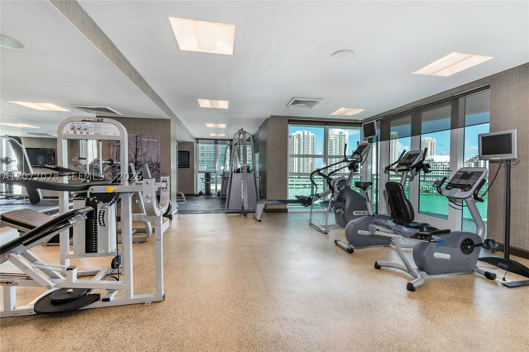 image The Plaza on Brickell West17