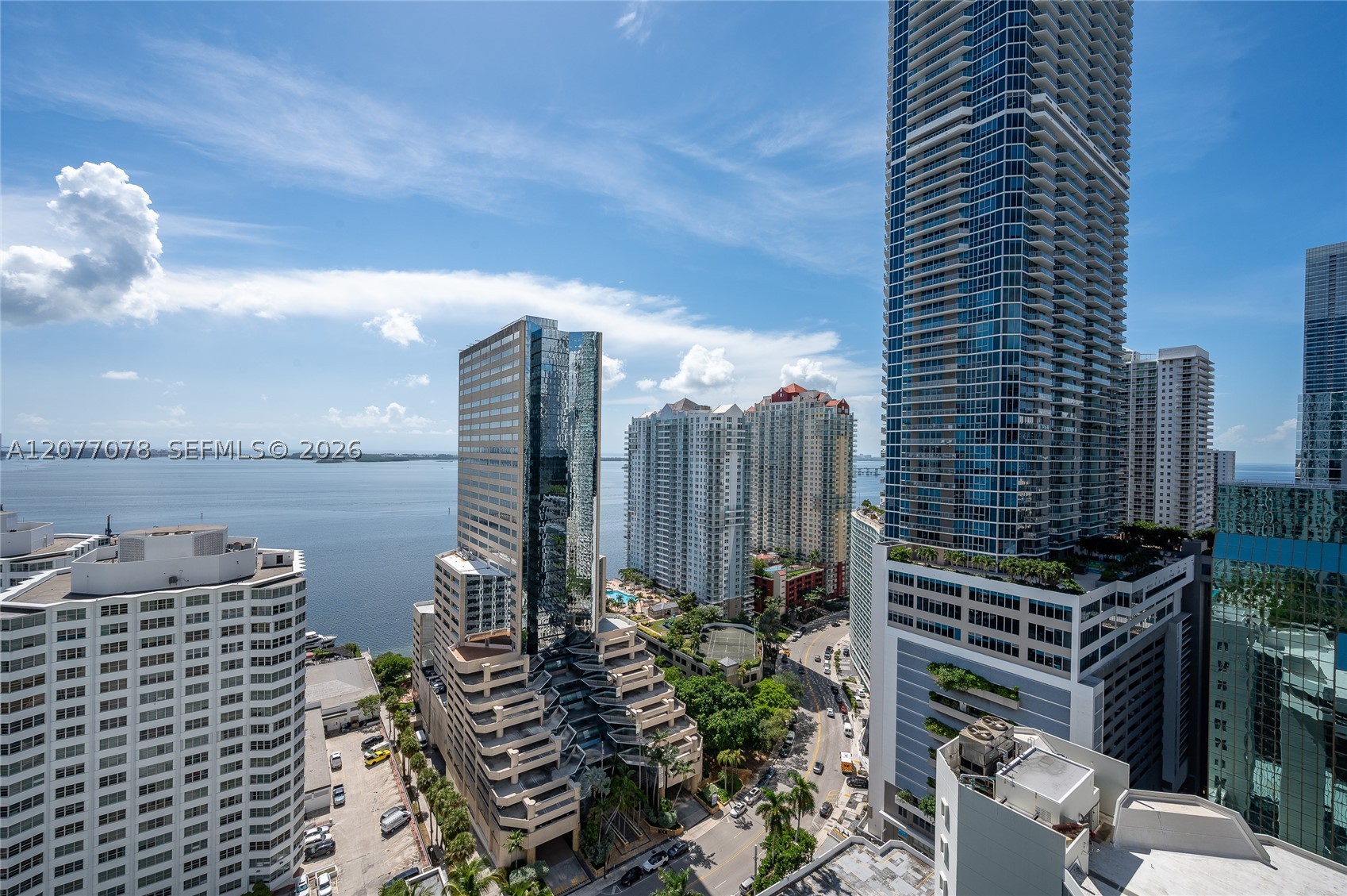 image The Plaza on Brickell West3