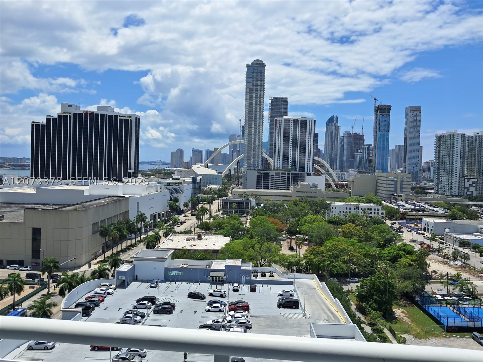 image 1800 Biscayne Plaza15