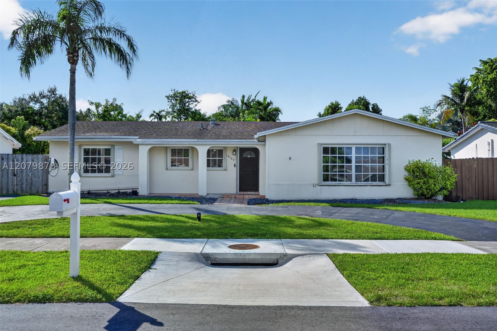 18569 SW 89th Pl