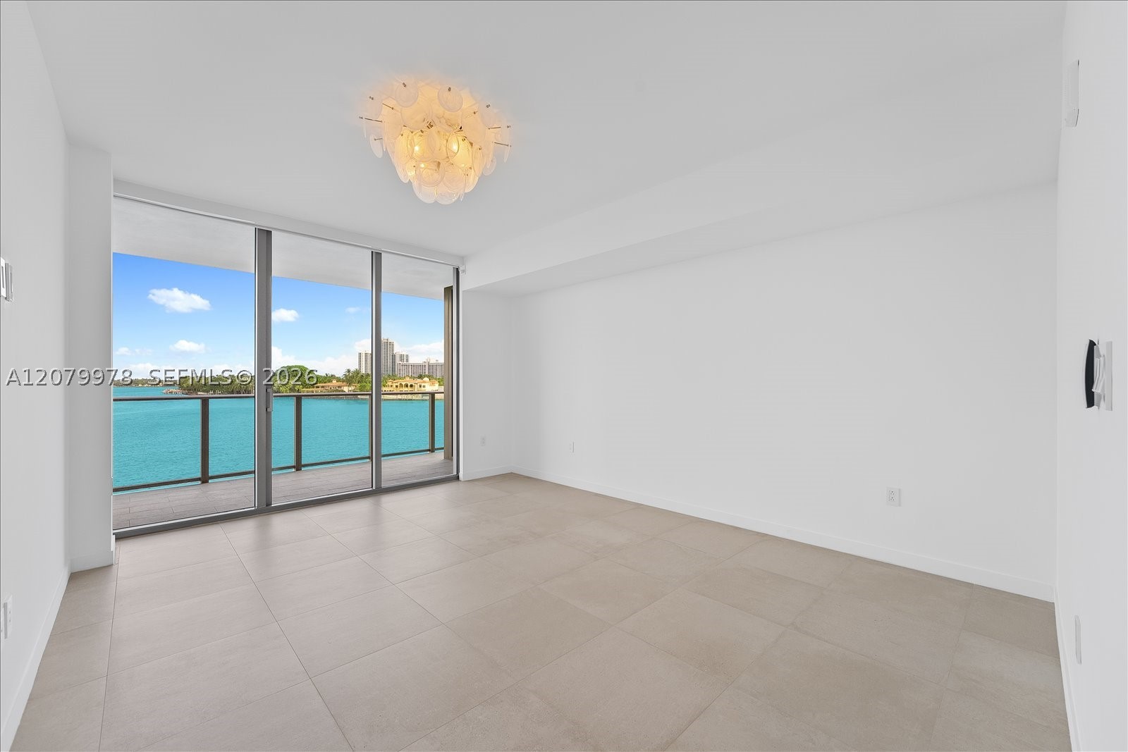 1135 103rd St #403 Bay Harbor Islands, FL 33154
