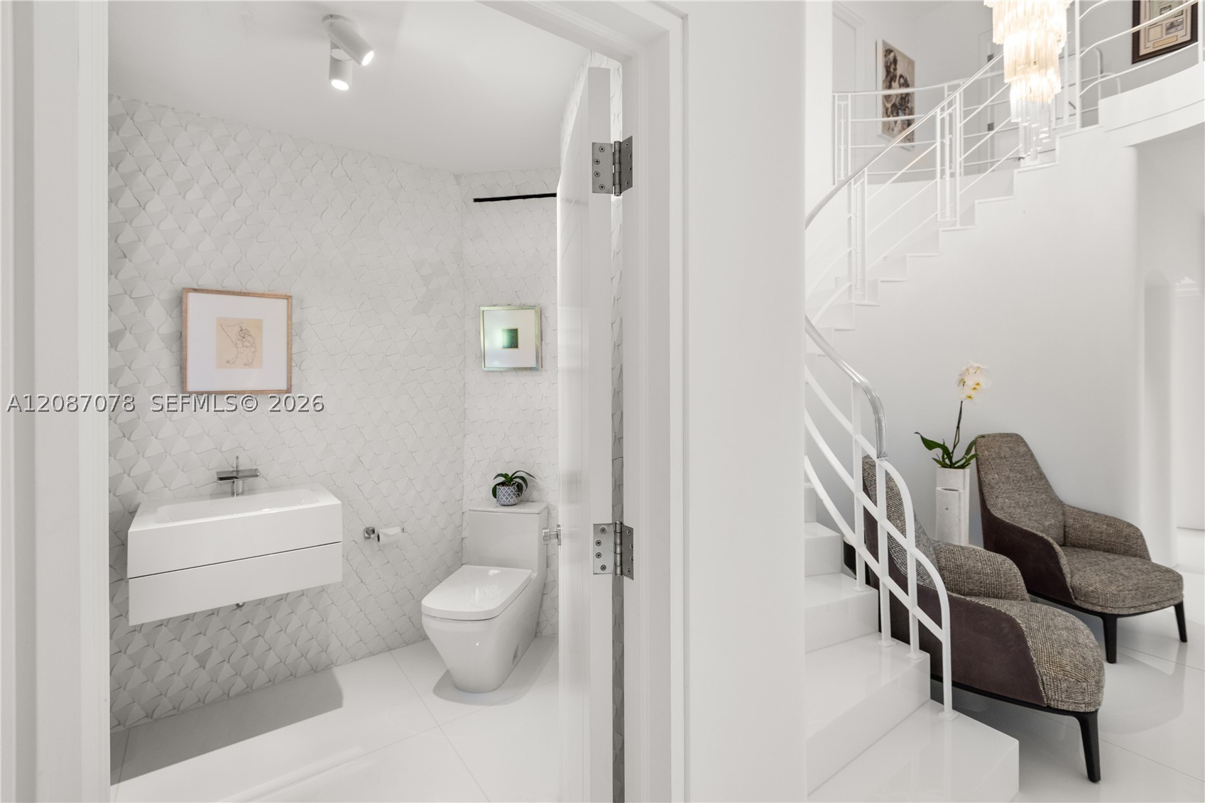 1261 N Greenway Dr Coral Gables, FL 33134