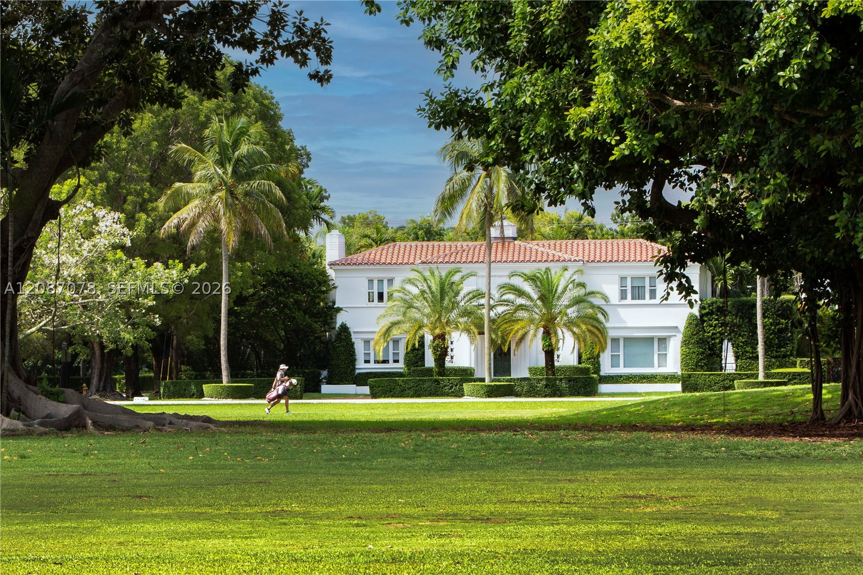 1261 N Greenway Dr Coral Gables, FL 33134